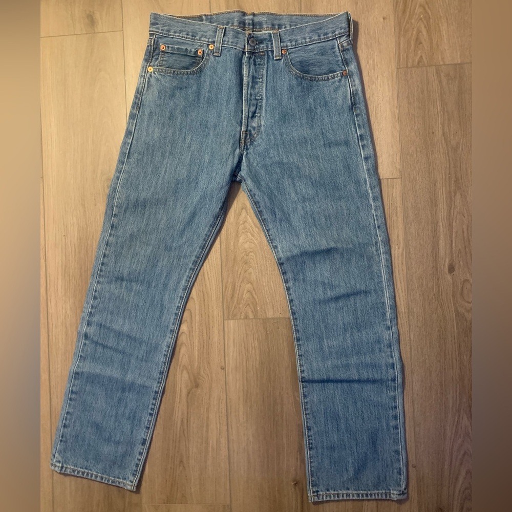 Men's Levi’s 501 Straight Button fly Denim Jeans